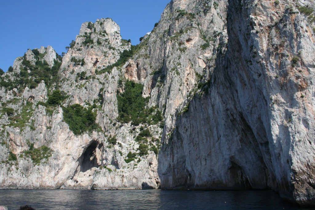 Capri 1